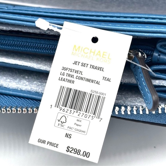 Michael Kors Large Continental Wallet Wristlet
Teal (NWT) - Picture 10 of 10